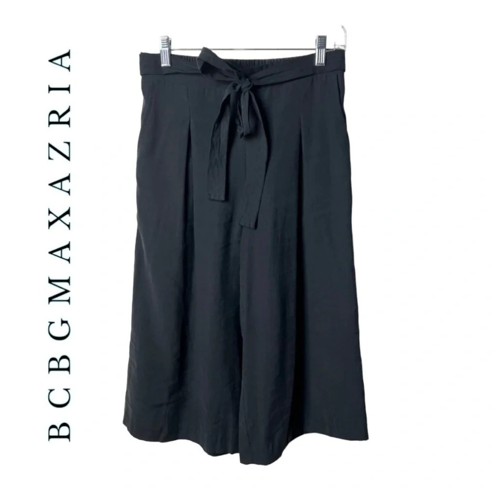 0425. BCBG MAXAZRIA‎ CROPPED WIDE LEG PANTS BLACK IN COLOR SIZE SMALL
